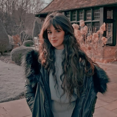 دانلود آهنگ Oh Na Na از Camila Cabello