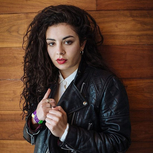 دانلود آهنگ Open up از Charli XCX