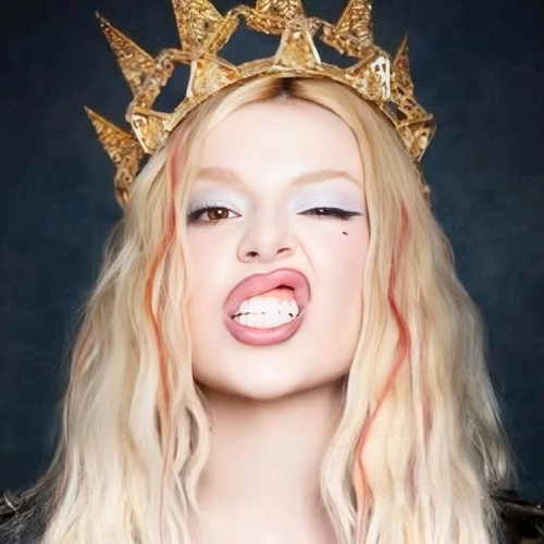 دانلود آهنگ Cold As Ice از Ava Max
