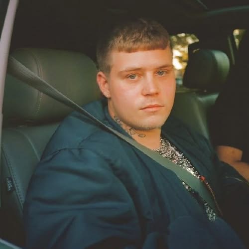 دانلود آهنگ Hellraiser از Yung Lean