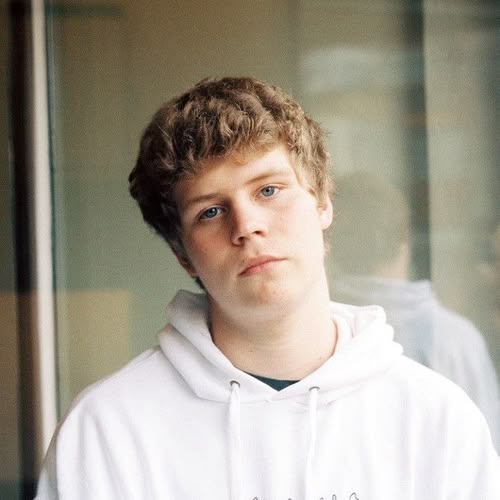 دانلود آهنگ Hoover از Yung Lean