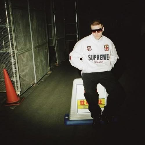 دانلود آهنگ silicon wings از Yung Lean